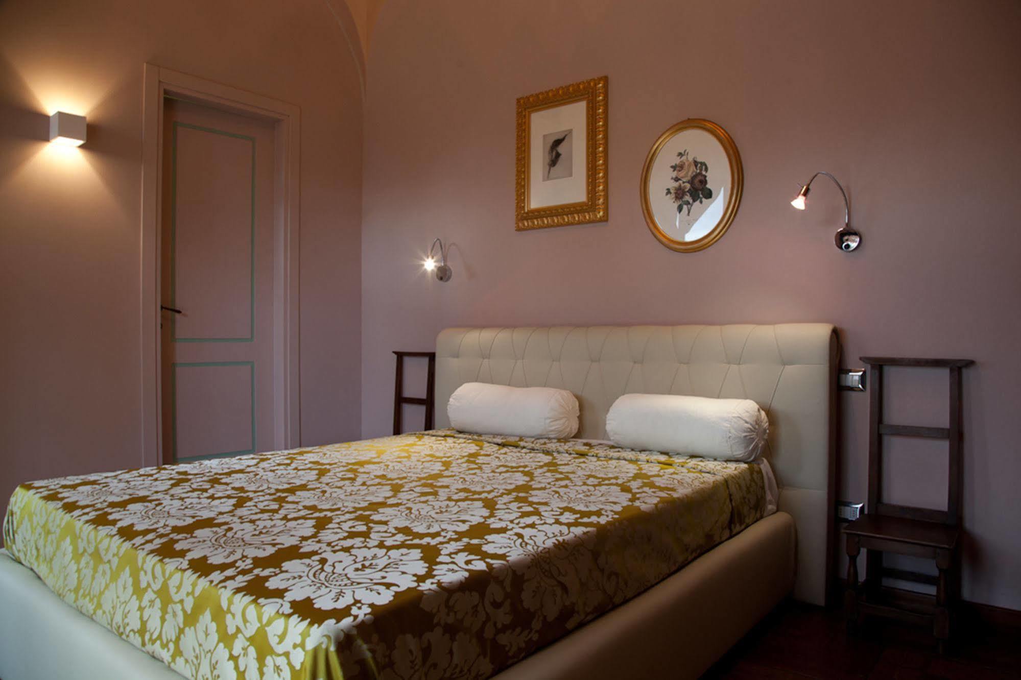 Relais Montemaggiore Бетоле Екстериор снимка